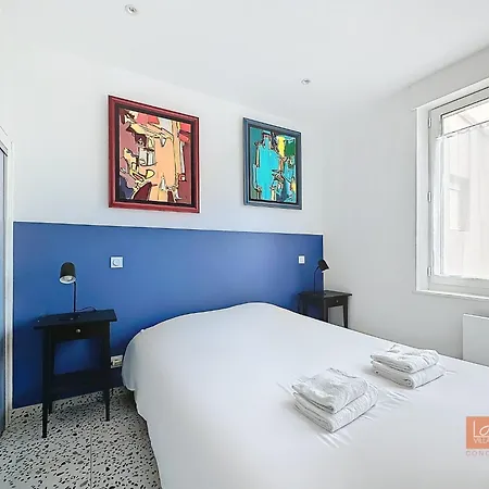 Les Lutins - Sur La شقة *